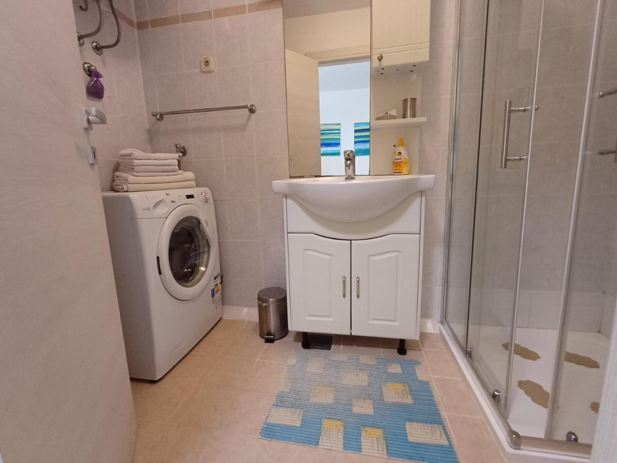 Apartment Lana Pula